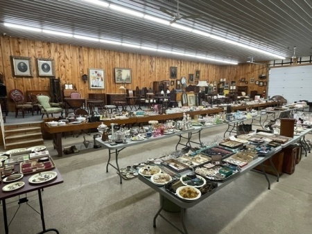 Online Antique and Collectible Sale