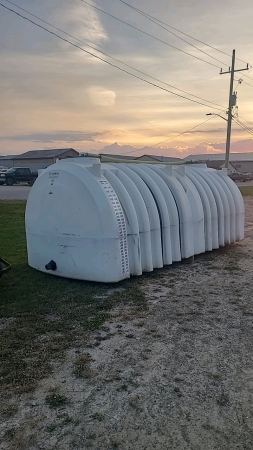 3000 Imp. Gallon Horizontal Poly Tank