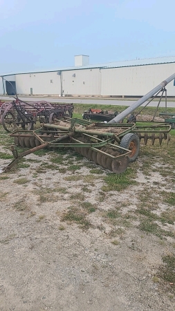 John Deere 12ft Disc