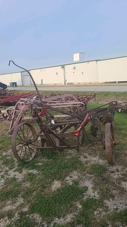 Cockshutt Oliver 4F Trail Plow on Steel