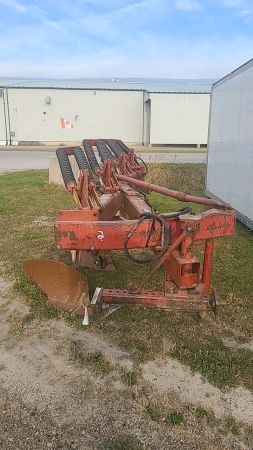 White 4F Semi-Mount Plow