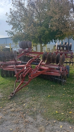 International 470 18ft Disc