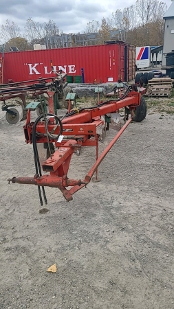 Kverneland 4F Semi-Mount Plow