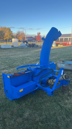 Lucknow 7ft Single Auger Snowblwer