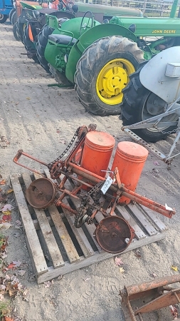 Allis Chalmers Front Mount Side Dresser