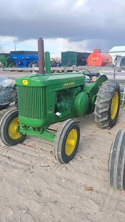 John Deere AR Gas Tractor