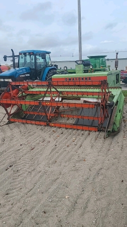 Owatonna 270 Gas Hydrostat Swather