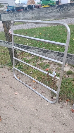 4ft Aluminum Diamond Bar Gate