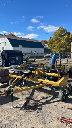 Bauman 5710 7ft Hay Tedder