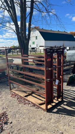 ESM Cattle Crate with Headgate