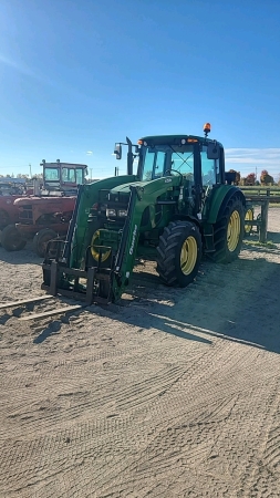 John Deere 6230 MFWD Tractor with Loader