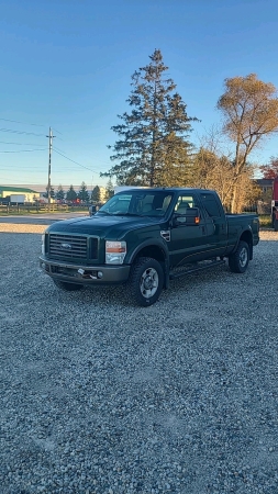 Ford F350 4WD Diesel Cabela's Edition