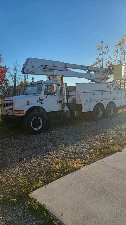 1991 International Tandem 4900 Bucket Truck