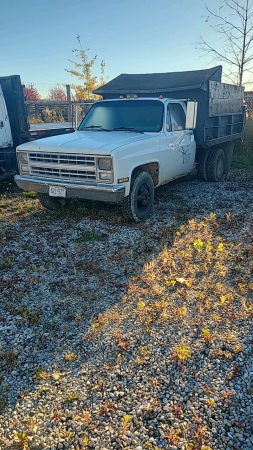 1988 GMC 3500 Gas Pickup with Dump Box