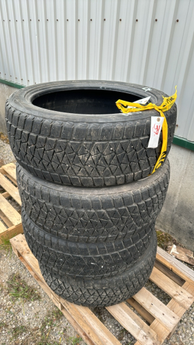 (4) Blizzak P285/45R22 Tires