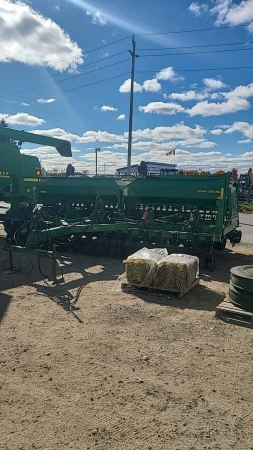 John Deere 1560 20ft No-Till Seed Drill