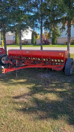 Massey Ferguson 43 22 Run Seed Drill