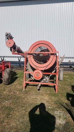 Snowco Grain Cleaner on Transport