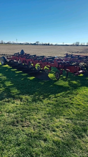 Kongskilde 600 6 Furrow Plow