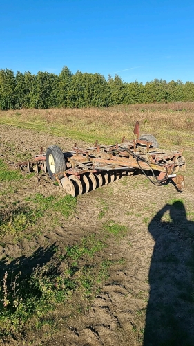 11ft Disc with Busterbar Harrow