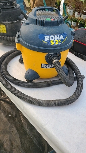 Rona 5Gal. Wet/Dry Vac