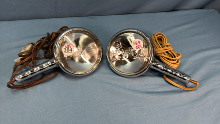 (2) Hand Held 12V Spotlights