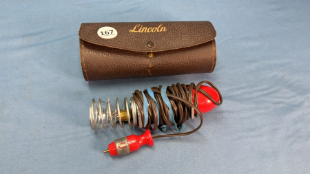 Lincoln 12V Travel Light in leather case