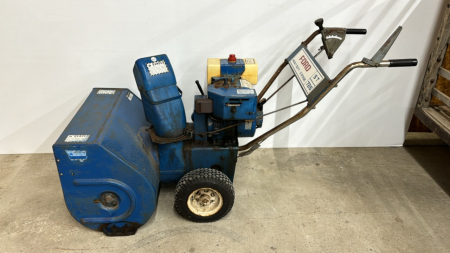 Ford 2 Stage ST 726 Snowblower - Untested