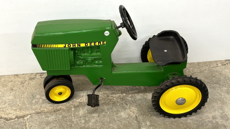 John Deere Pedal Tractor