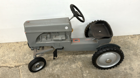 Ford 2N 2006 Pedal Signature Edition Pedal Tractor