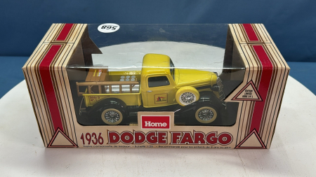 Home Hardware 1936 Dodge Fargo Series 3 #1- 1/25