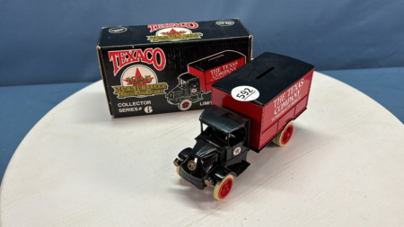 Texaco 1925 Mac Bull Dog Truck Ertl