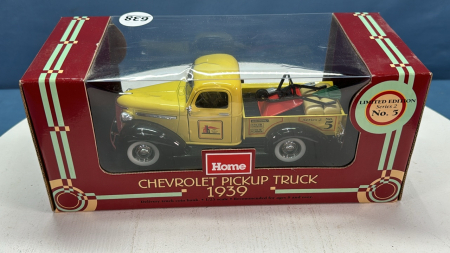 Home Hardware 1939 Camionnette Pickup 1/25