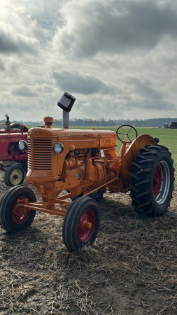 Minneapolis-Moline U Gas Tractor