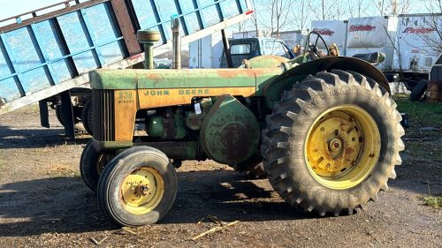 John Deere 830 Diesel Tractor