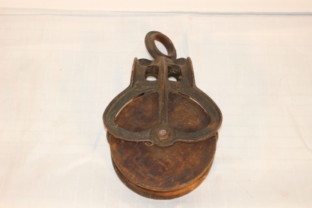 Beatty Wooden Pulley