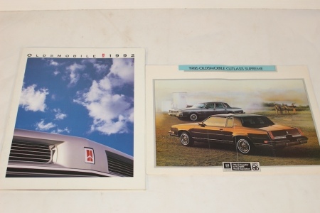 1992 Olds and 1986 Olds Cutlass Brochures