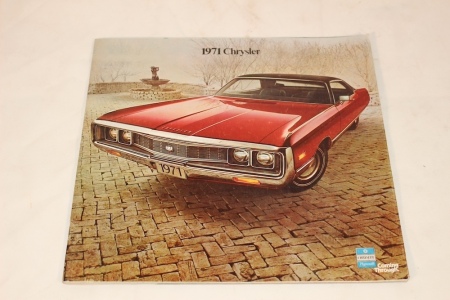 1971 Chrysler Brochure, (Excellent Pictures)