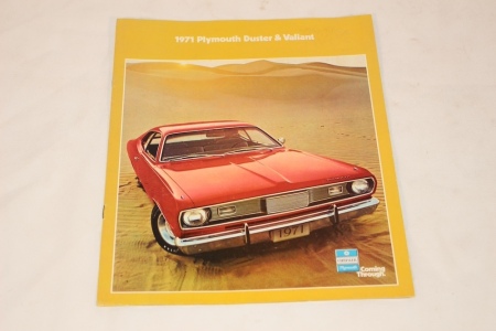 1971 Plymouth Duster and Valiant Brochure