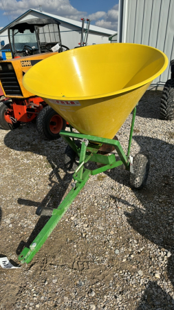 Faza Pull Type Spreader