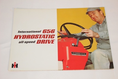 INT 565 Fold Out Brochure