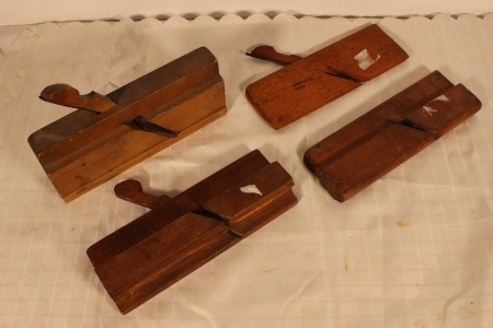 4 Wooden Planes