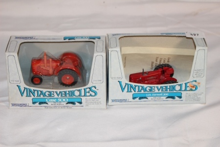 Case 500 and Farmall 300, 1/43