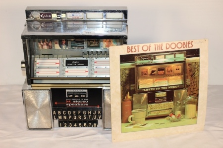 Table Top Juke Box, 15" Tall, As Found