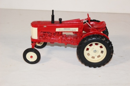 Farmall 350, 1986 CIFES, 1/16