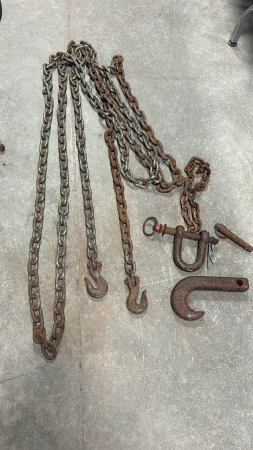 24ft Chain with 2 Hooks & Clevis