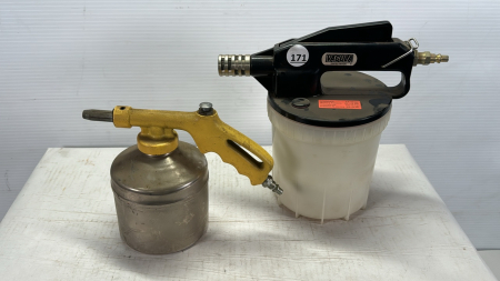 (2) Pneumatic Spray Guns