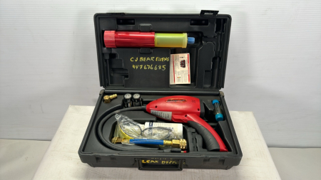 Snap-On Electronic and UV Leak Detection Kit