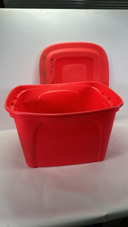 72 Litre Plastic Tote with Lid