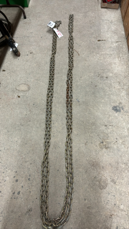 28ft Logging Chain with 2 Hooks